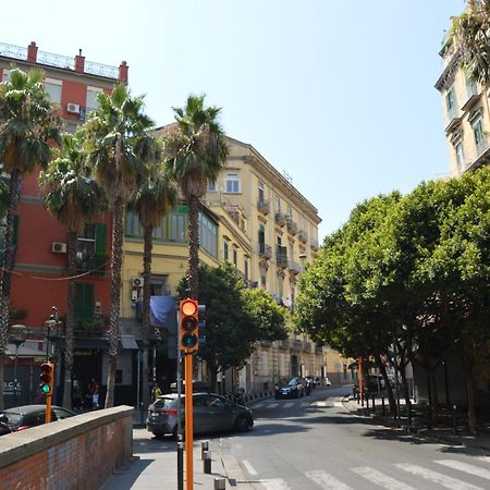 那不勒斯Casa Flora Al Corso公寓 外观 照片