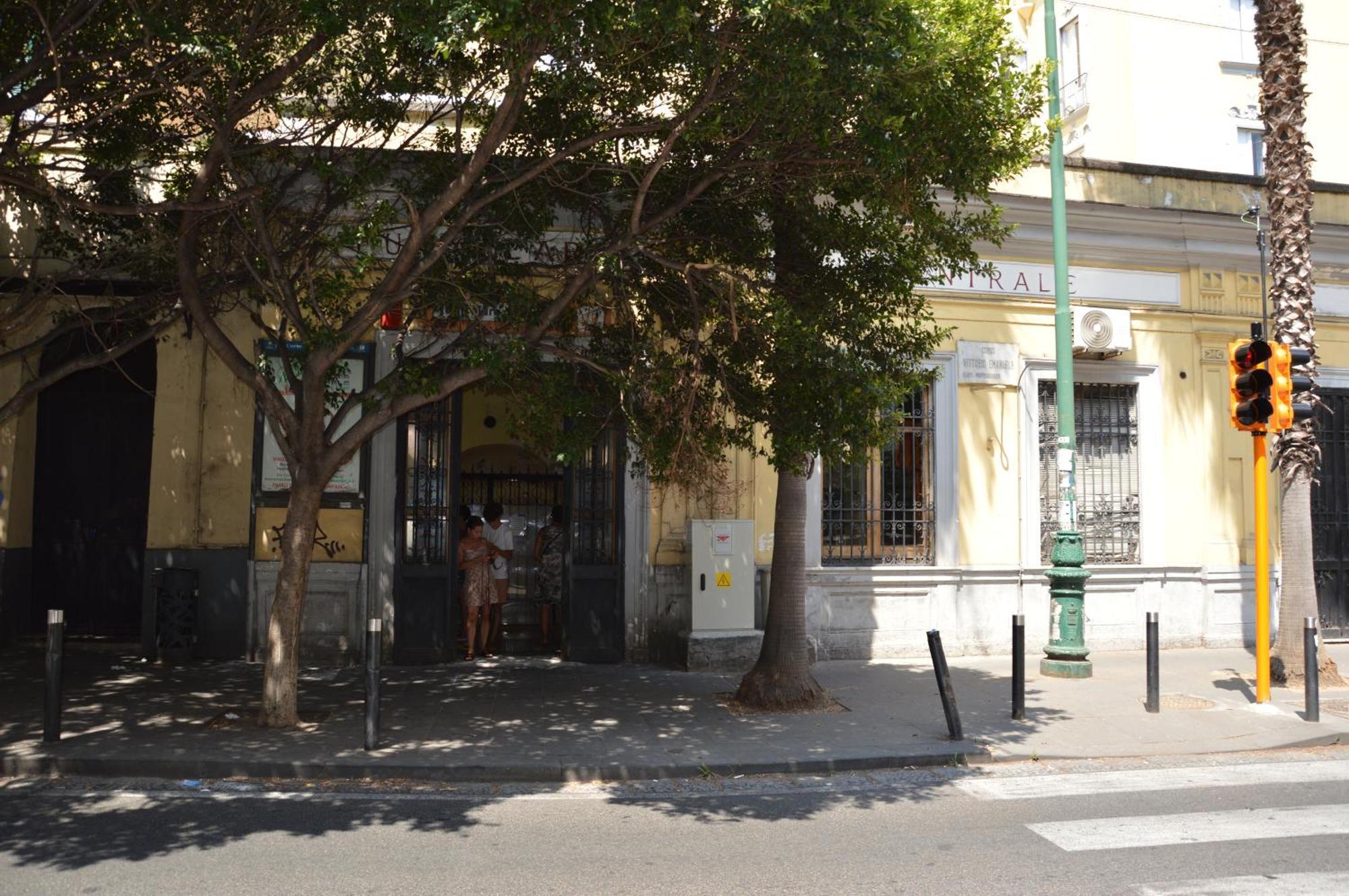 那不勒斯Casa Flora Al Corso公寓 外观 照片